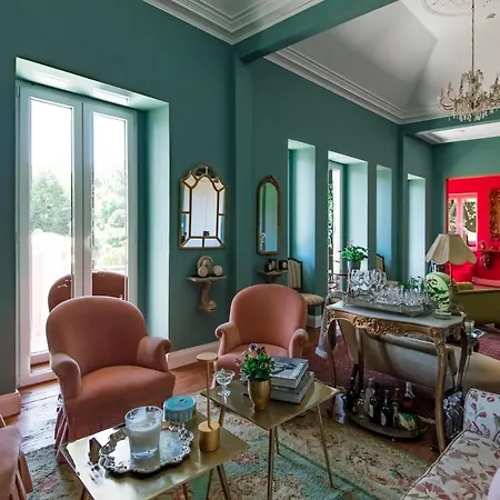 Camelia Boutique House