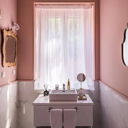 Отель Camelia Boutique House Камаша