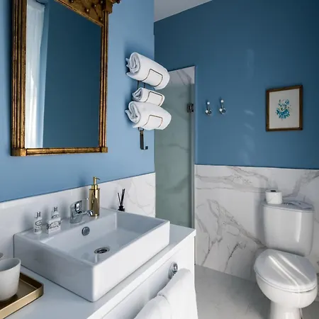 Отель Camelia Boutique House *