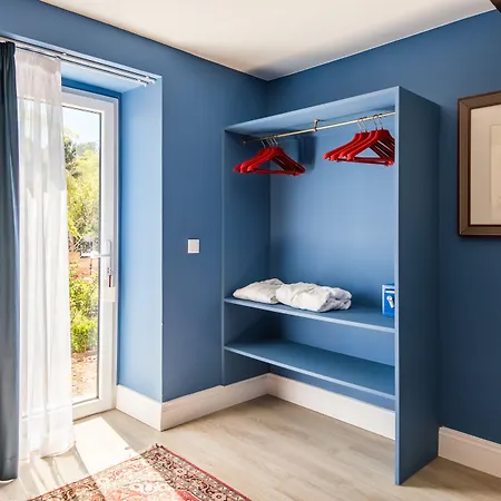 Camelia Boutique House *