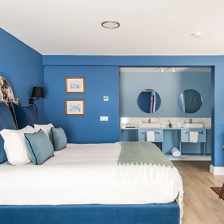 Camelia Boutique House Отель