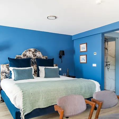 Отель Camelia Boutique House *