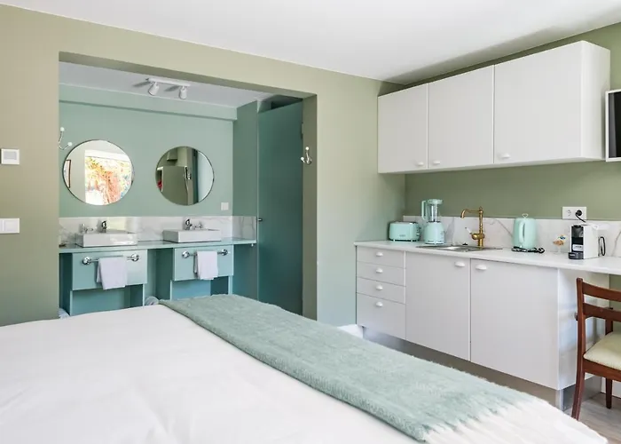 Camelia Boutique House Отель Камаша