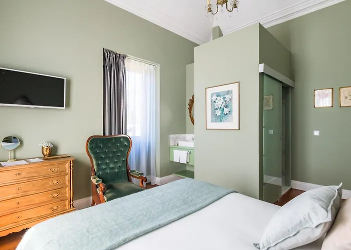 Camelia Boutique House Камаша