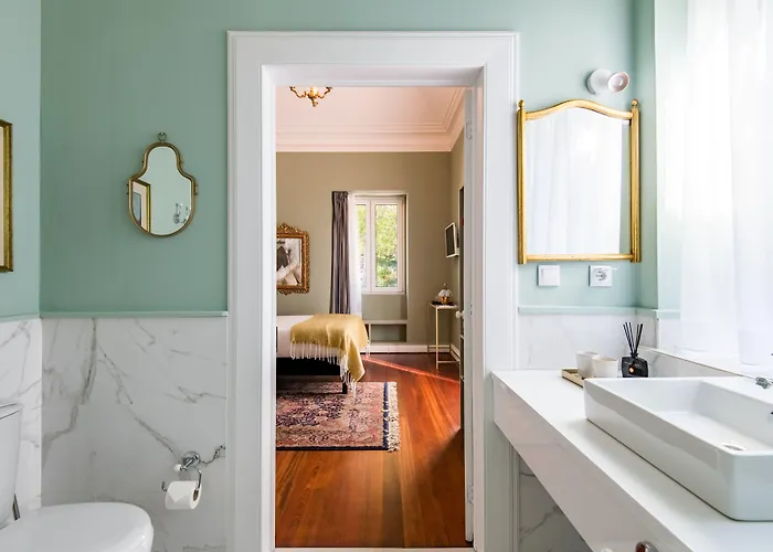 Отель Camelia Boutique House *